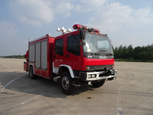 ISUZU 177kw 4X2 Fire Safety Truck Vehicle High Capacity With 5 Ton Crane
