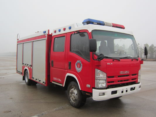 CHINA Οικονομικό Πυροσβεστικό Φορτηγό 190 HP ISUZU 4X2 4000 Liters Foam