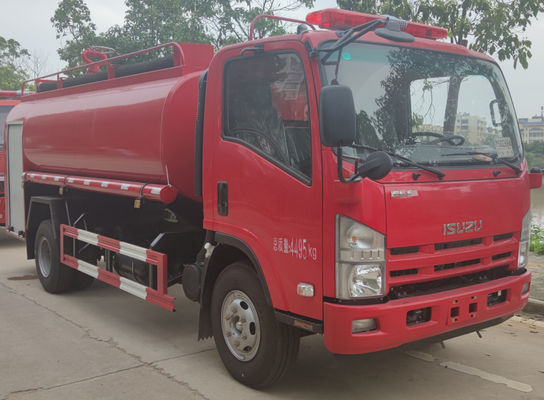 ISUZU 190HP Modern Fire Truck , 4×2 8T Fire Response Vehicles