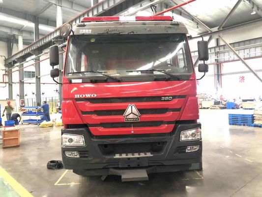 SINOTRUK Foam Heavy Duty Fire Truck 276KW 6x4 15000L With Double Cabin